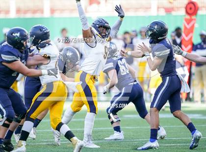 Thumbnail 2 in Highland Park vs Lone Star (UIL 5A Regional) photogallery.