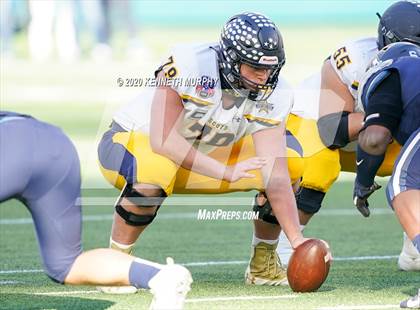 Thumbnail 2 in Highland Park vs Lone Star (UIL 5A Regional) photogallery.