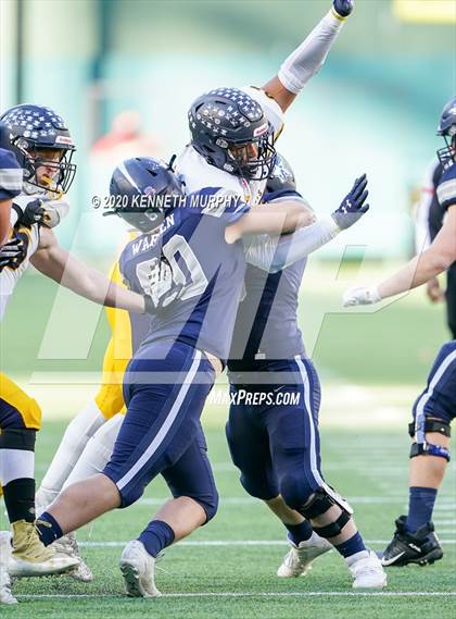Thumbnail 1 in Highland Park vs Lone Star (UIL 5A Regional) photogallery.