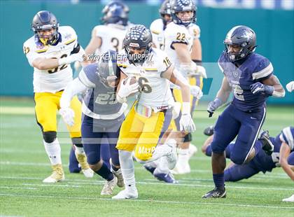 Thumbnail 2 in Highland Park vs Lone Star (UIL 5A Regional) photogallery.