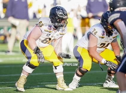 Thumbnail 2 in Highland Park vs Lone Star (UIL 5A Regional) photogallery.