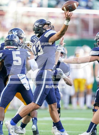 Thumbnail 2 in Highland Park vs Lone Star (UIL 5A Regional) photogallery.
