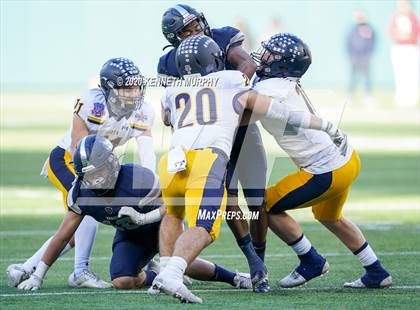 Thumbnail 1 in Highland Park vs Lone Star (UIL 5A Regional) photogallery.