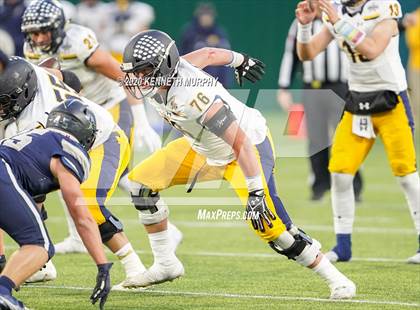 Thumbnail 2 in Highland Park vs Lone Star (UIL 5A Regional) photogallery.
