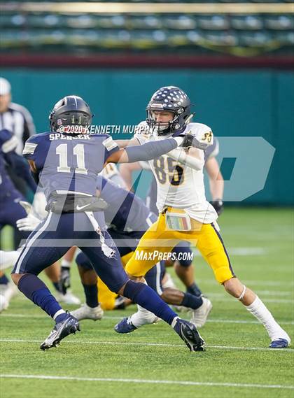 Thumbnail 2 in Highland Park vs Lone Star (UIL 5A Regional) photogallery.