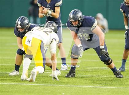 Thumbnail 3 in Highland Park vs Lone Star (UIL 5A Regional) photogallery.