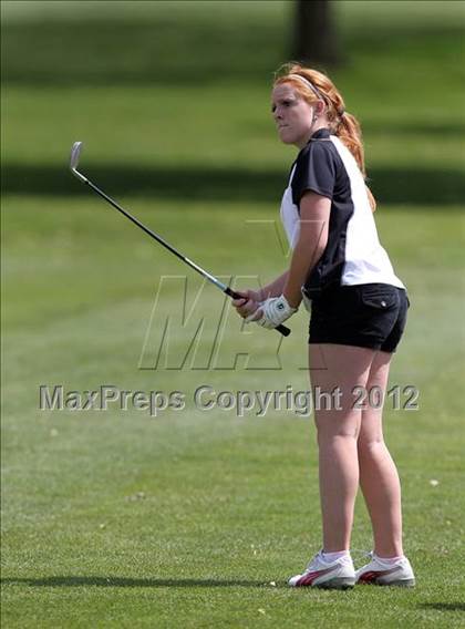 Thumbnail 2 in Jester Park Girls Varsity Invitational photogallery.