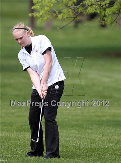 Thumbnail 3 in Jester Park Girls Varsity Invitational photogallery.
