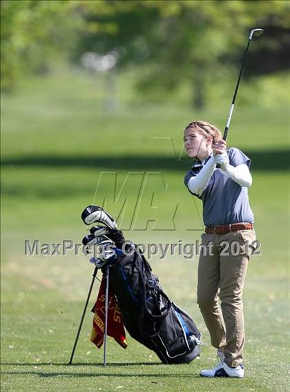 Thumbnail 1 in Jester Park Girls Varsity Invitational photogallery.