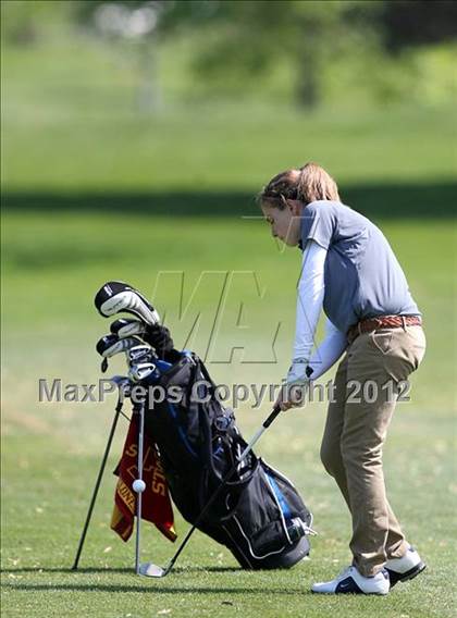Thumbnail 2 in Jester Park Girls Varsity Invitational photogallery.