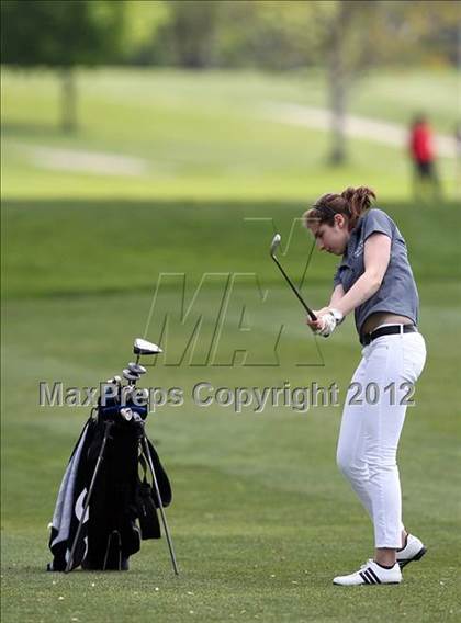 Thumbnail 2 in Jester Park Girls Varsity Invitational photogallery.