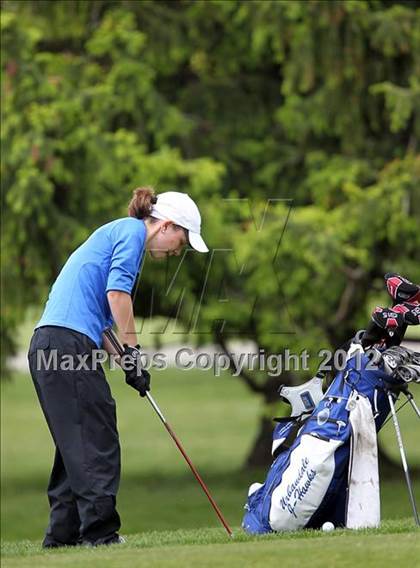 Thumbnail 2 in Jester Park Girls Varsity Invitational photogallery.