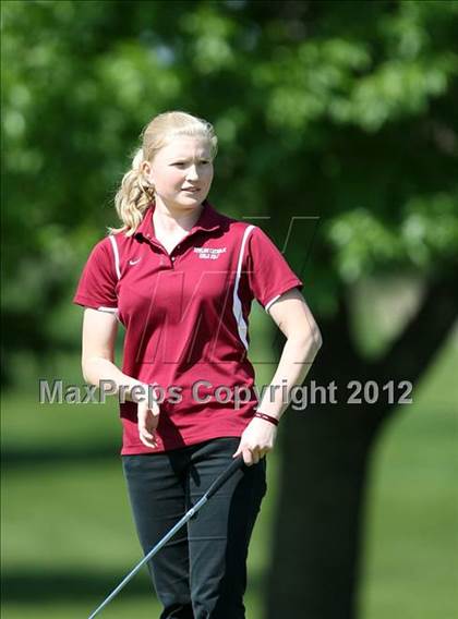 Thumbnail 1 in Jester Park Girls Varsity Invitational photogallery.
