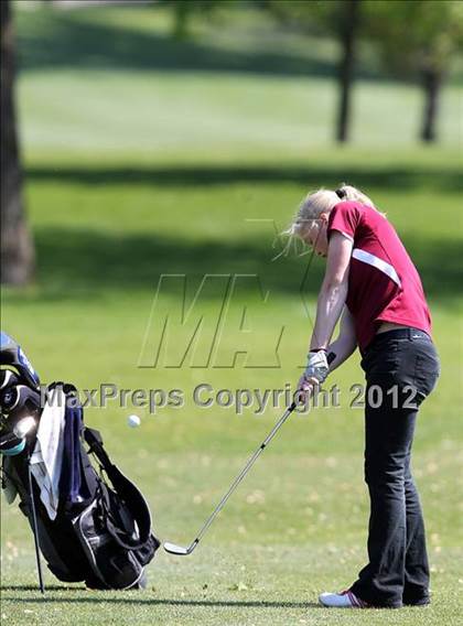 Thumbnail 1 in Jester Park Girls Varsity Invitational photogallery.