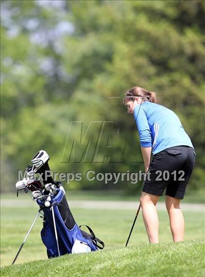 Thumbnail 1 in Jester Park Girls Varsity Invitational photogallery.