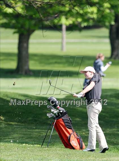 Thumbnail 1 in Jester Park Girls Varsity Invitational photogallery.