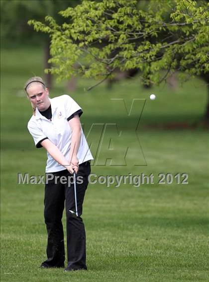 Thumbnail 1 in Jester Park Girls Varsity Invitational photogallery.