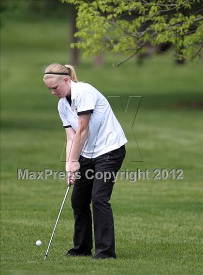 Thumbnail 2 in Jester Park Girls Varsity Invitational photogallery.