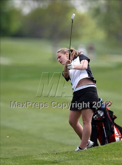 Thumbnail 2 in Jester Park Girls Varsity Invitational photogallery.