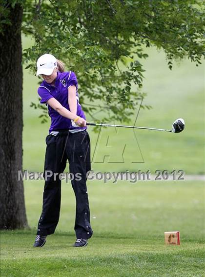 Thumbnail 2 in Jester Park Girls Varsity Invitational photogallery.