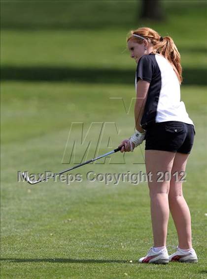 Thumbnail 3 in Jester Park Girls Varsity Invitational photogallery.