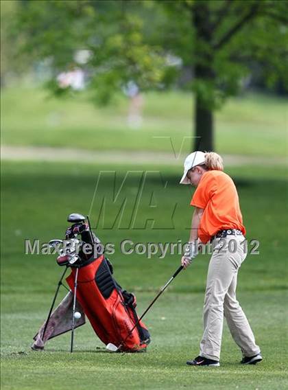 Thumbnail 2 in Jester Park Girls Varsity Invitational photogallery.