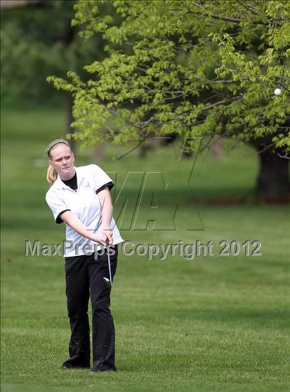 Thumbnail 2 in Jester Park Girls Varsity Invitational photogallery.