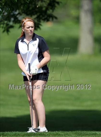 Thumbnail 2 in Jester Park Girls Varsity Invitational photogallery.