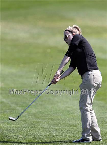 Thumbnail 3 in Jester Park Girls Varsity Invitational photogallery.
