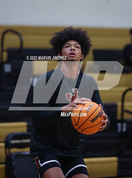 Thumbnail 3 in JSerra Catholic @ Oak Park photogallery.