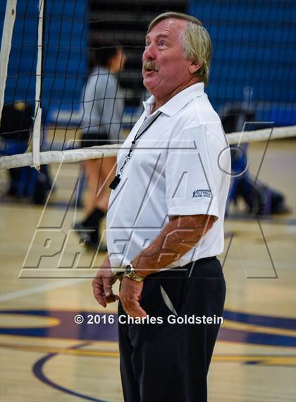 Thumbnail 2 in Newbury Park @ Agoura photogallery.