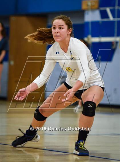 Thumbnail 2 in Newbury Park @ Agoura photogallery.