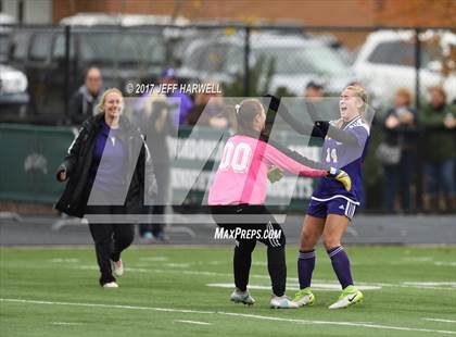 Thumbnail 2 in Hathaway Brown vs. Jackson (OHSAA Division I Regional Final) photogallery.