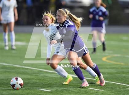 Thumbnail 2 in Hathaway Brown vs. Jackson (OHSAA Division I Regional Final) photogallery.