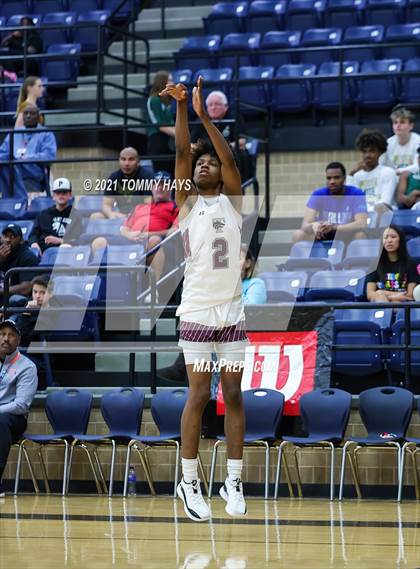 Thumbnail 3 in Mansfield Timberview vs. Waxahachie (Whataburger Tournament) photogallery.