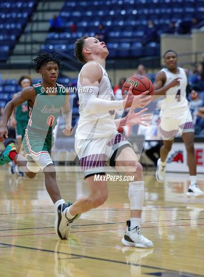 Thumbnail 1 in Mansfield Timberview vs. Waxahachie (Whataburger Tournament) photogallery.