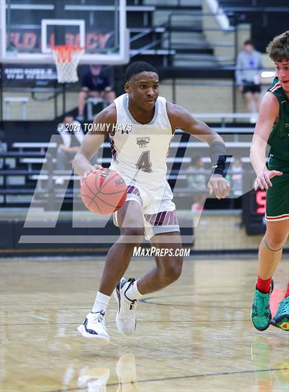 Thumbnail 3 in Mansfield Timberview vs. Waxahachie (Whataburger Tournament) photogallery.