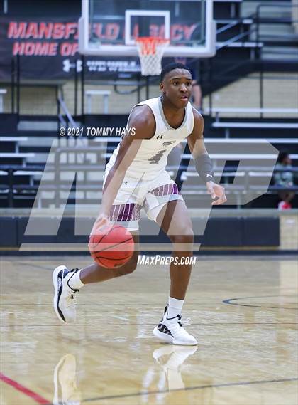 Thumbnail 2 in Mansfield Timberview vs. Waxahachie (Whataburger Tournament) photogallery.