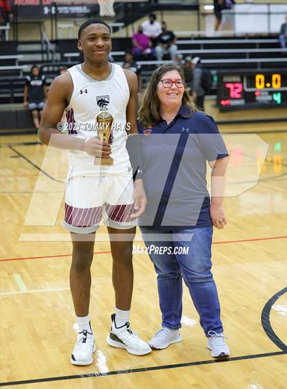 Thumbnail 1 in Mansfield Timberview vs. Waxahachie (Whataburger Tournament) photogallery.