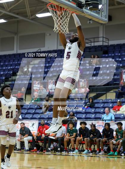 Thumbnail 2 in Mansfield Timberview vs. Waxahachie (Whataburger Tournament) photogallery.