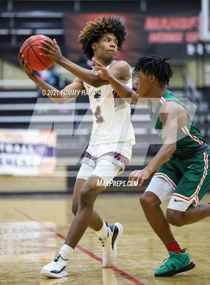 Thumbnail 3 in Mansfield Timberview vs. Waxahachie (Whataburger Tournament) photogallery.