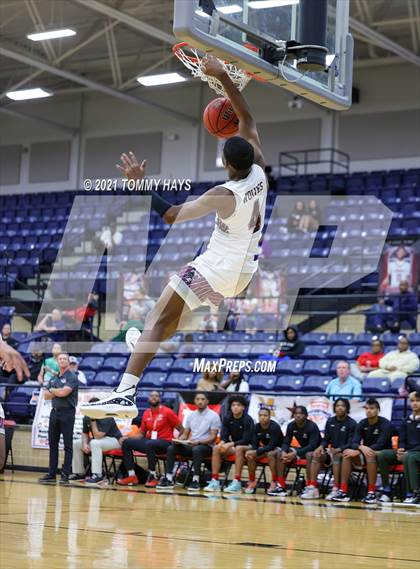 Thumbnail 3 in Mansfield Timberview vs. Waxahachie (Whataburger Tournament) photogallery.