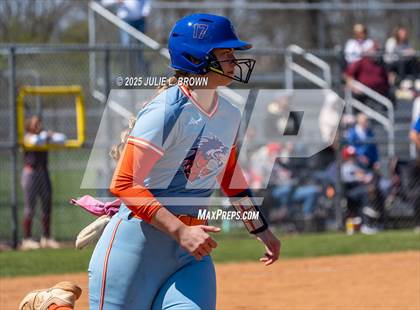 Thumbnail 2 in Silver Creek vs Bishop Watterson photogallery.
