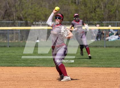 Thumbnail 2 in Silver Creek vs Bishop Watterson photogallery.