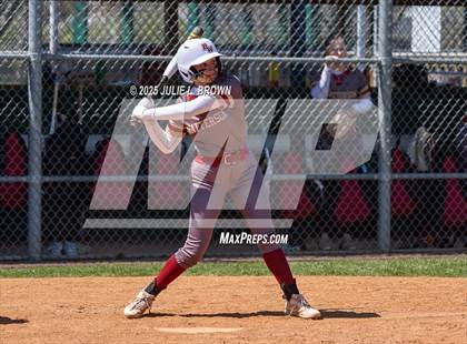Thumbnail 2 in Silver Creek vs Bishop Watterson photogallery.