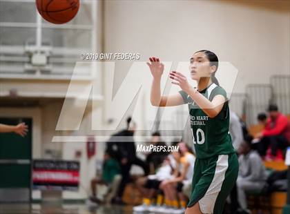 Thumbnail 1 in Bishop O'Dowd vs. Sacred Heart Cathedral Preparatory (Elite is Earned New Year Classic) photogallery.