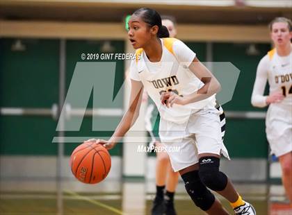 Thumbnail 3 in Bishop O'Dowd vs. Sacred Heart Cathedral Preparatory (Elite is Earned New Year Classic) photogallery.