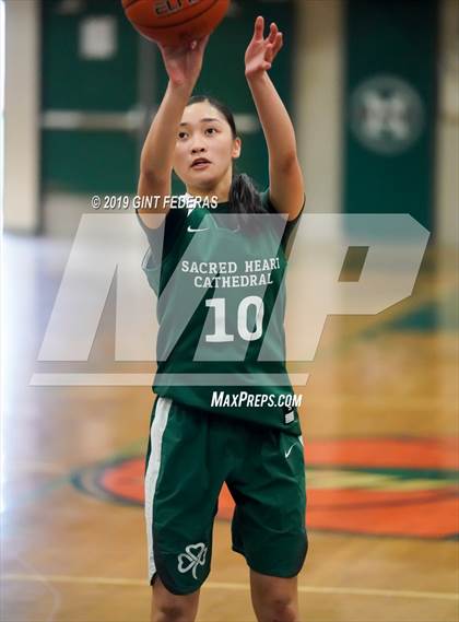 Thumbnail 2 in Bishop O'Dowd vs. Sacred Heart Cathedral Preparatory (Elite is Earned New Year Classic) photogallery.
