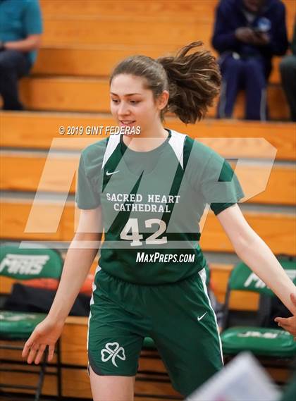 Thumbnail 2 in Bishop O'Dowd vs. Sacred Heart Cathedral Preparatory (Elite is Earned New Year Classic) photogallery.