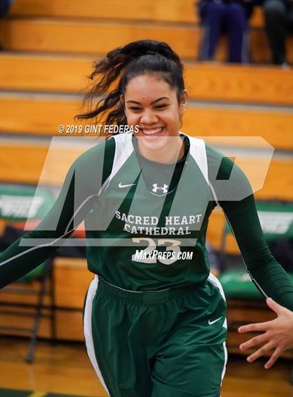 Thumbnail 3 in Bishop O'Dowd vs. Sacred Heart Cathedral Preparatory (Elite is Earned New Year Classic) photogallery.